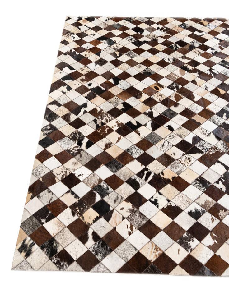 Detail image of  6' 6 x 9' 10 Cowhide Stocks Rug