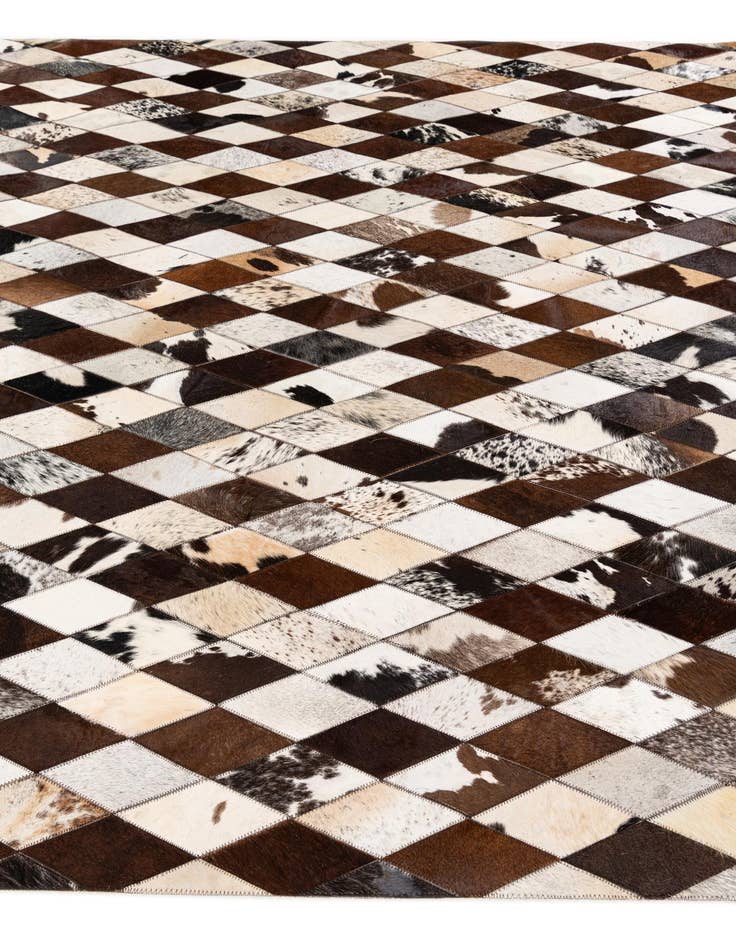 Detail image of  6' 6 x 9' 10 Cowhide Stocks Rug