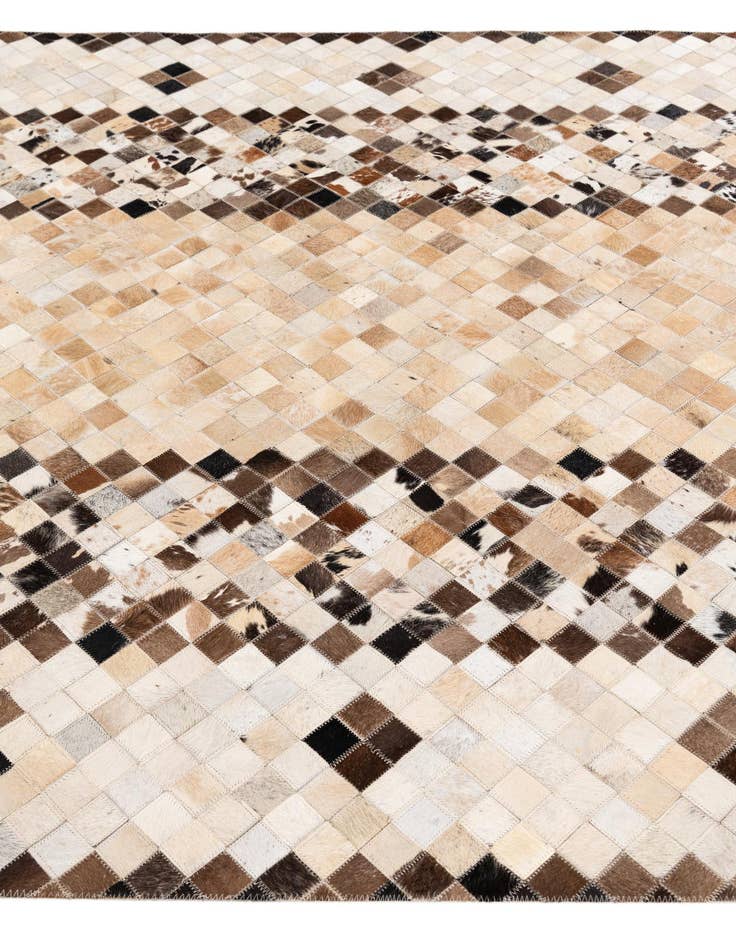 Detail image of  5' x 7' 10 Cowhide Stocks Rug