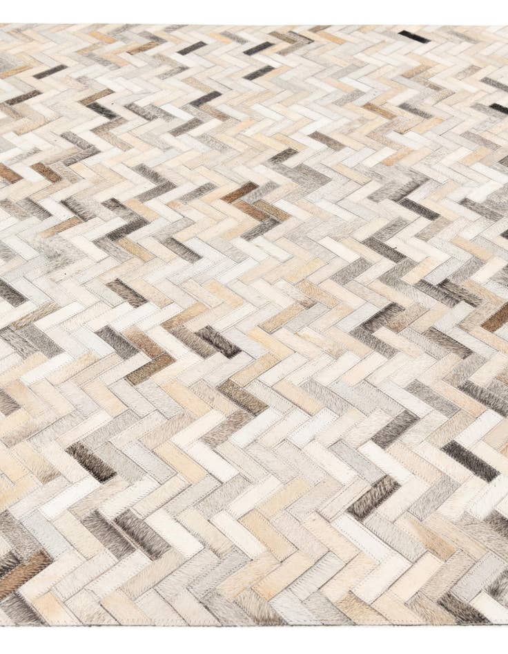 Detail image of  4' 10 x 7' 10 Cowhide Stocks Rug