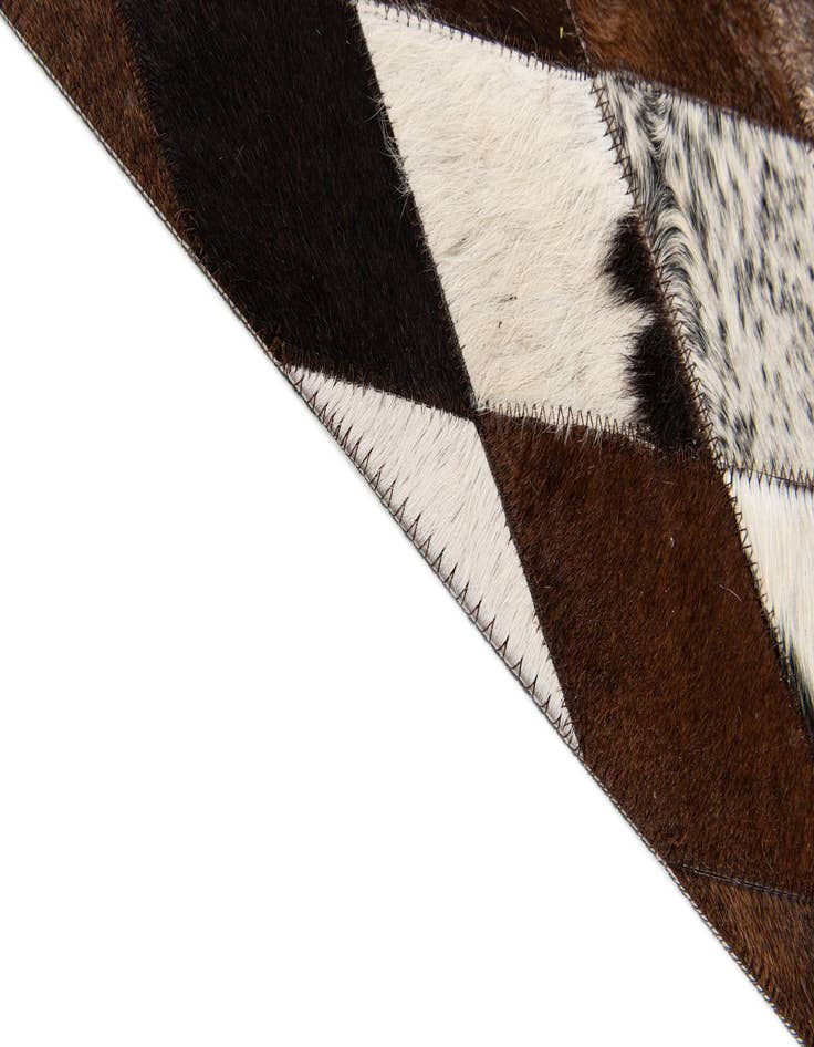 Detail image of  5' 7 x 8' Cowhide Stocks Rug