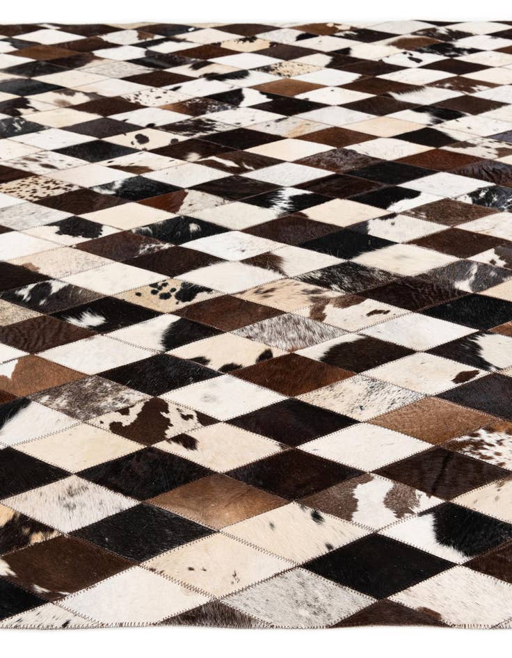 Detail image of  5' 7 x 8' Cowhide Stocks Rug