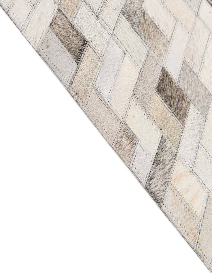 Detail image of  5' 7 x 8' Cowhide Stocks Rug