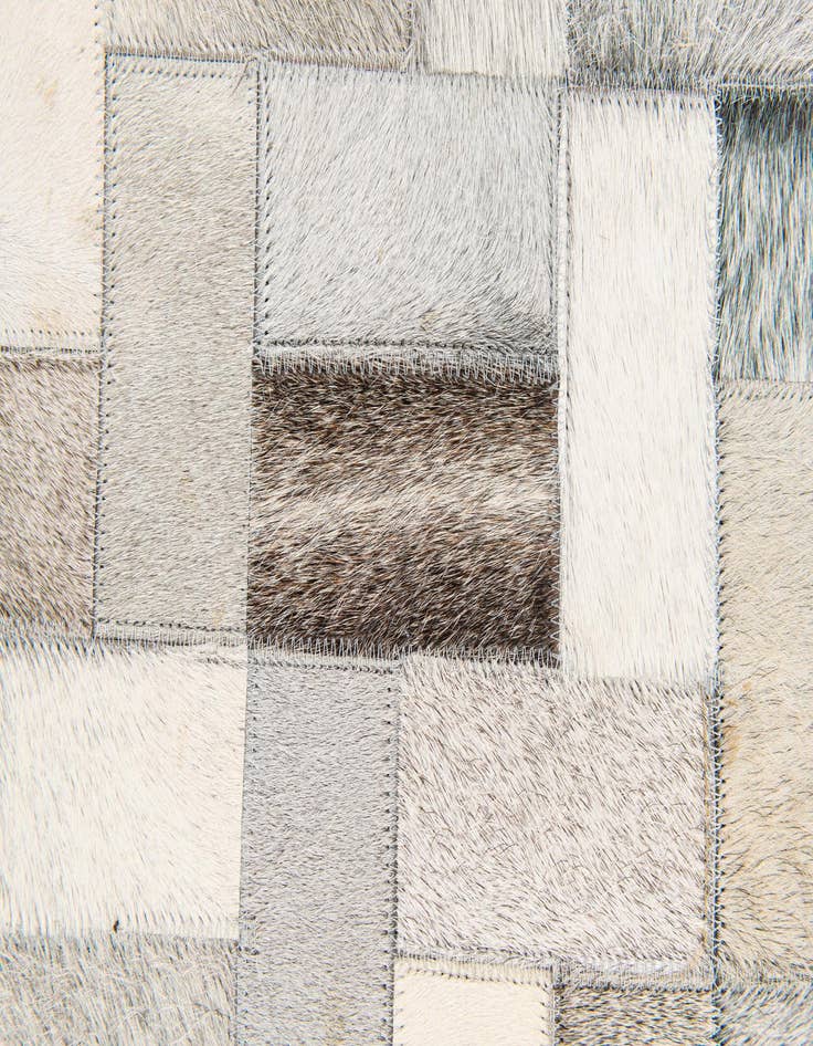 Detail image of  5' 1 x 8' Cowhide Stocks Rug