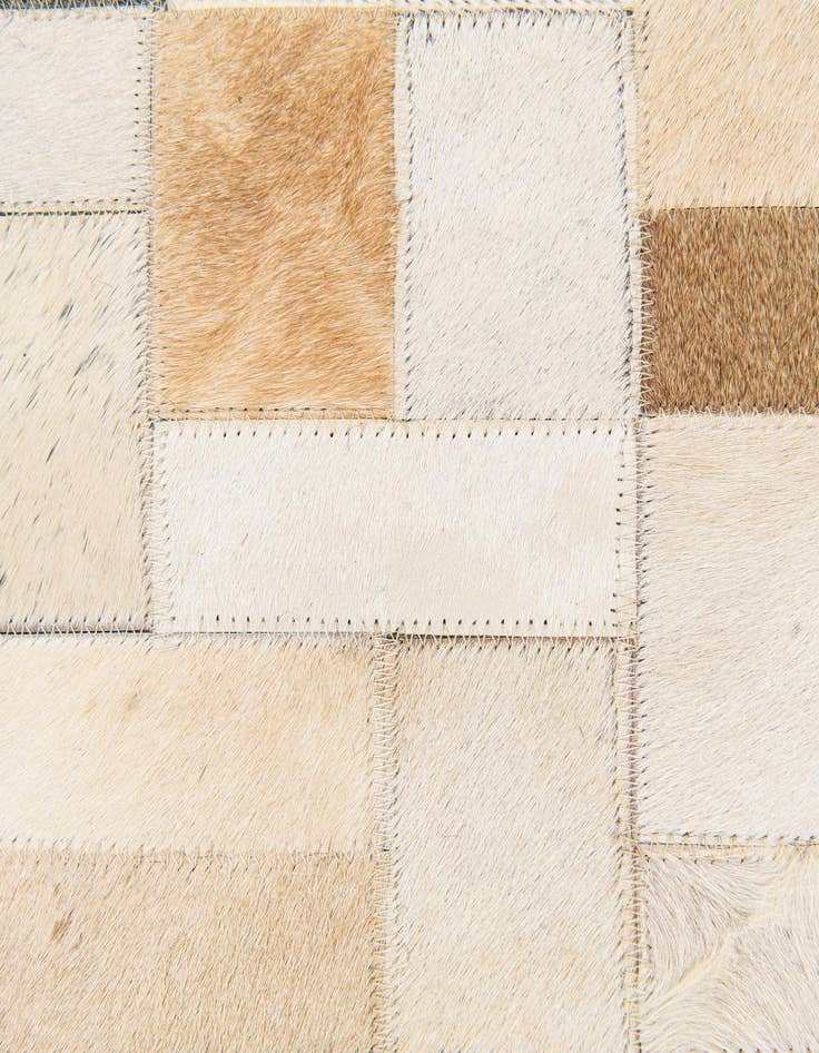 Detail image of  5' 1 x 8' Cowhide Stocks Rug