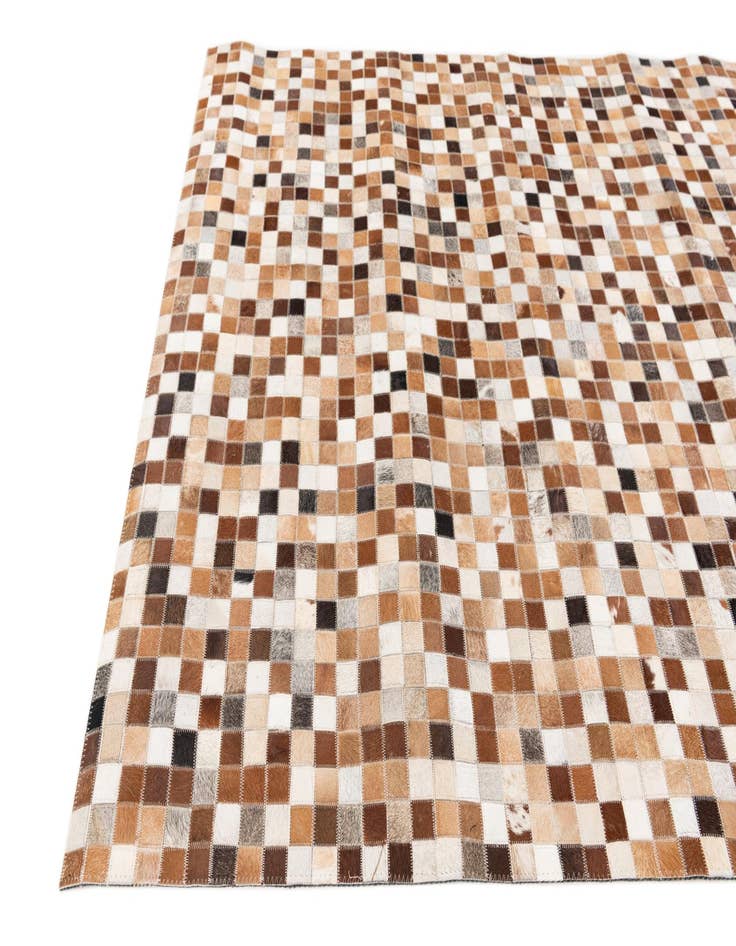 Detail image of  5' x 7' 10 Cowhide Stocks Rug