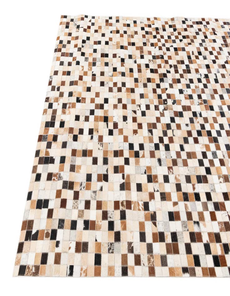 Detail image of  5' x 7' 10 Cowhide Stocks Rug