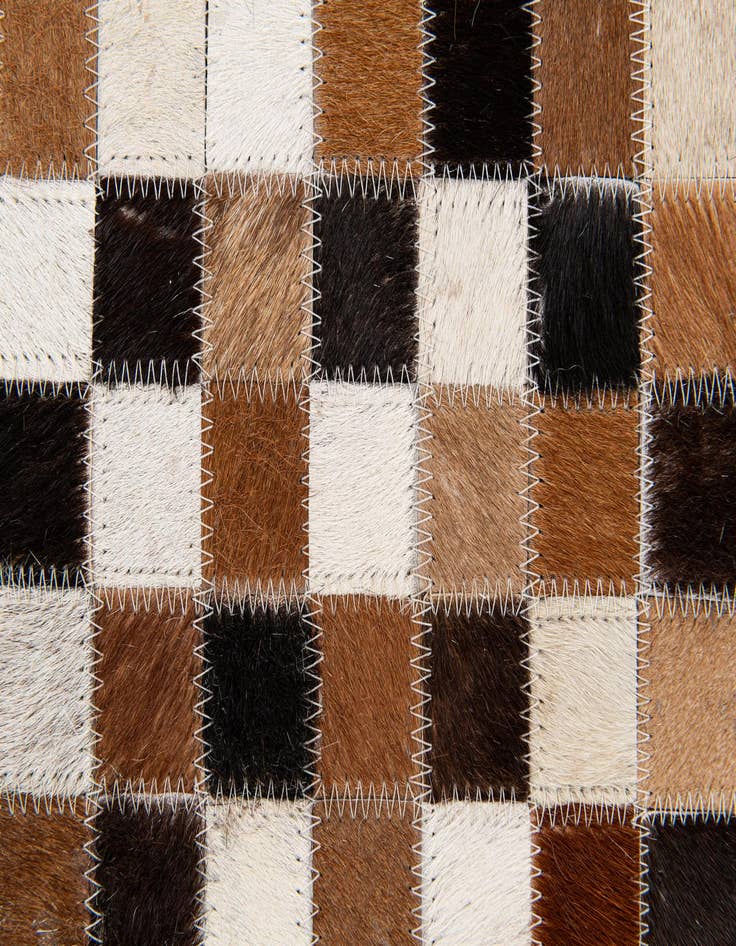 Detail image of  5' 6 x 7' 9 Cowhide Stocks Rug