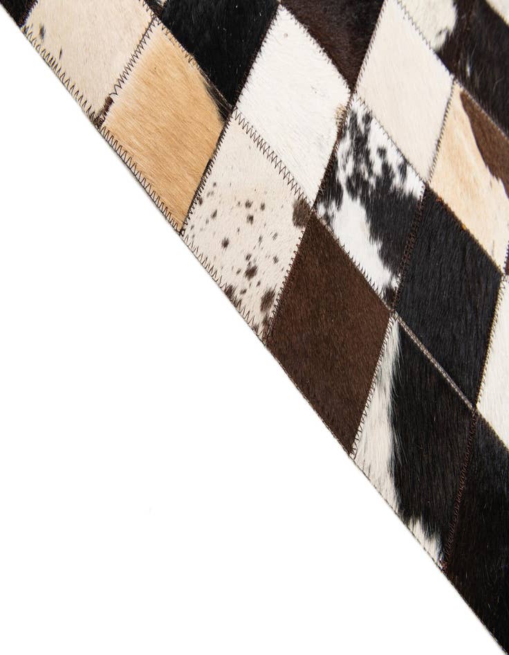 Detail image of  5' 1 x 7' 11 Cowhide Stocks Rug