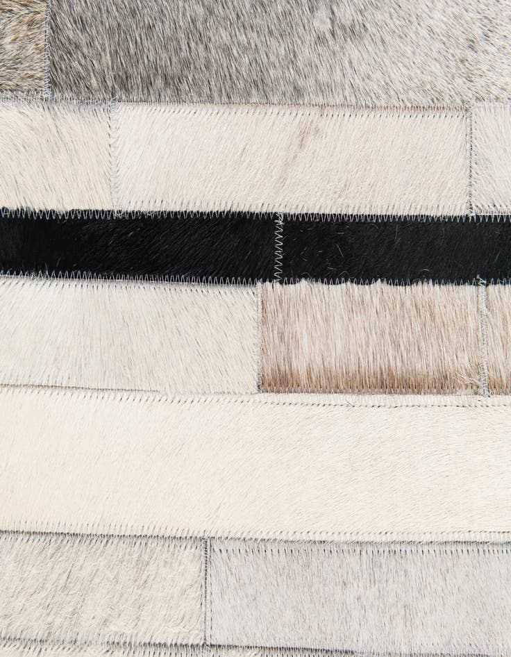 Detail image of  5' 1 x 7' 11 Cowhide Stocks Rug