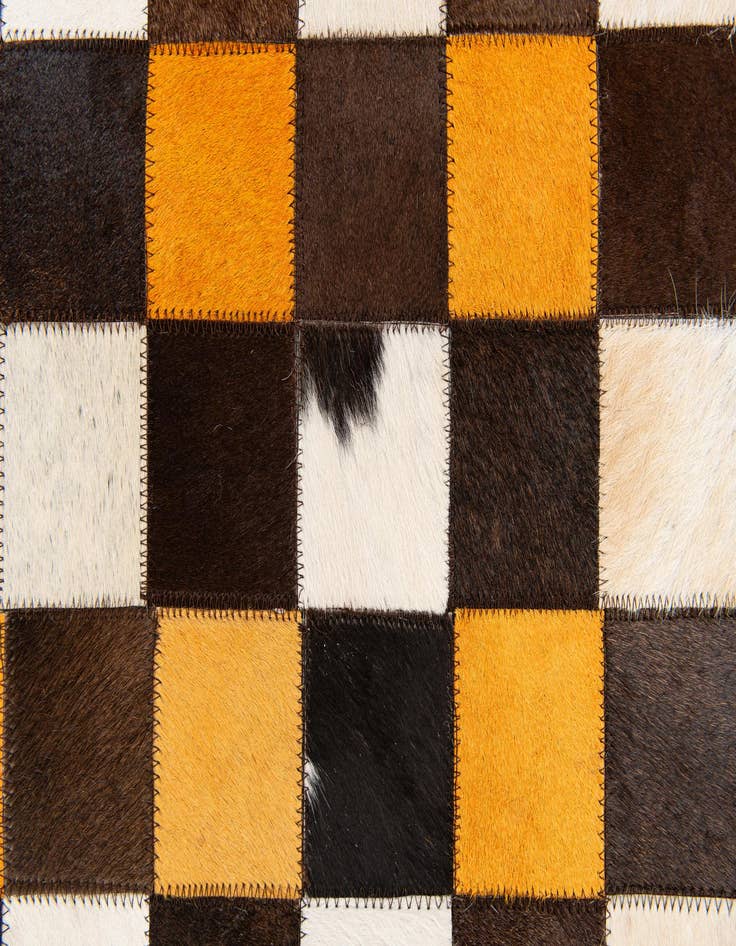 Detail image of  5' 1 x 8' Cowhide Stocks Rug