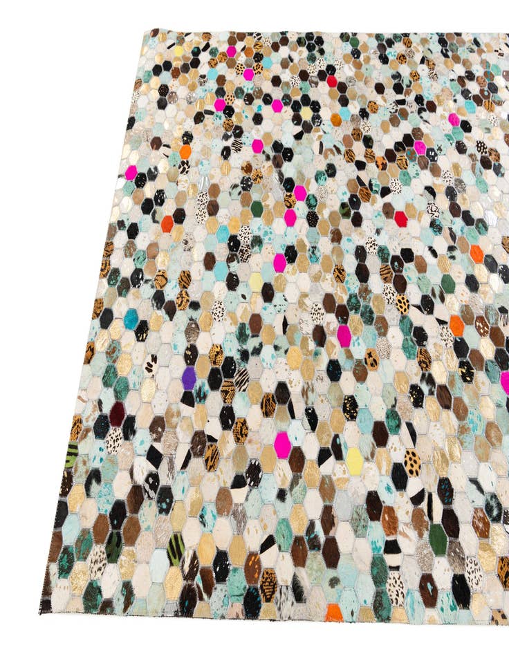 Detail image of  5' 1 x 7' 11 Cowhide Stocks Rug