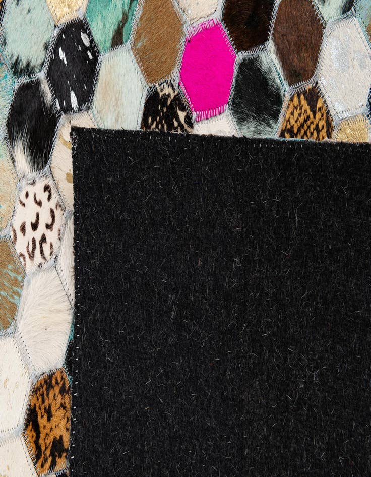 Detail image of  5' 1 x 7' 11 Cowhide Stocks Rug