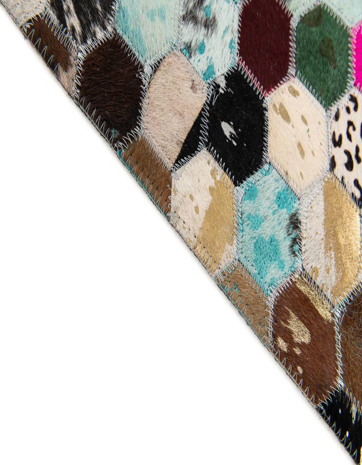 Detail image of  5' x 8' 1 Cowhide Stocks Rug