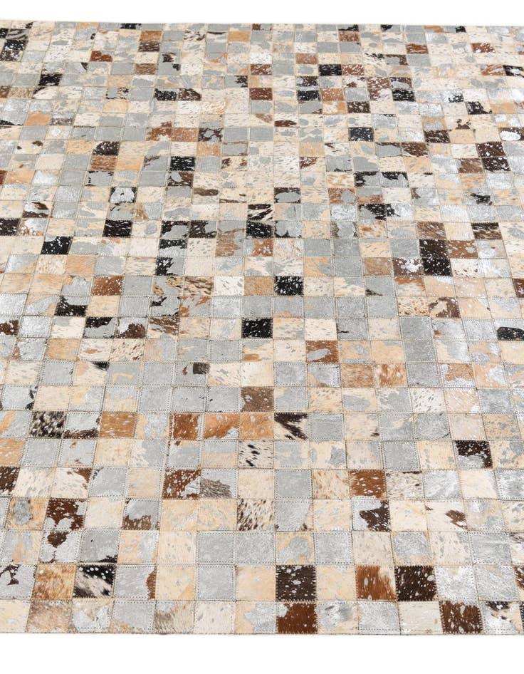 Detail image of  5' x 7' 3 Cowhide Stocks Rug