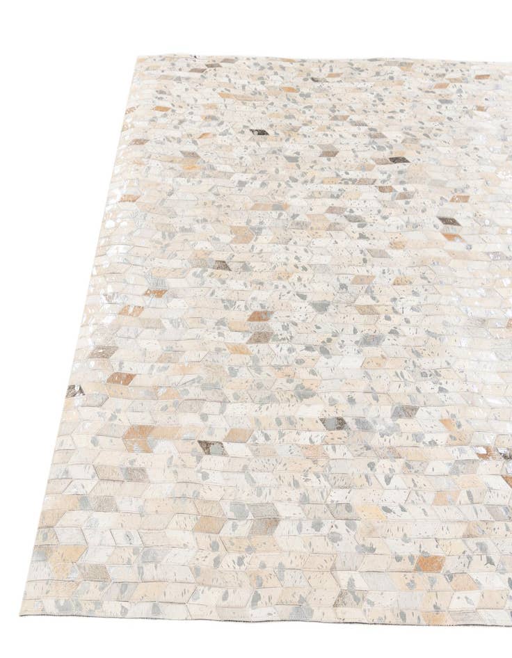 Detail image of  4' 11 x 8' Cowhide Stocks Rug