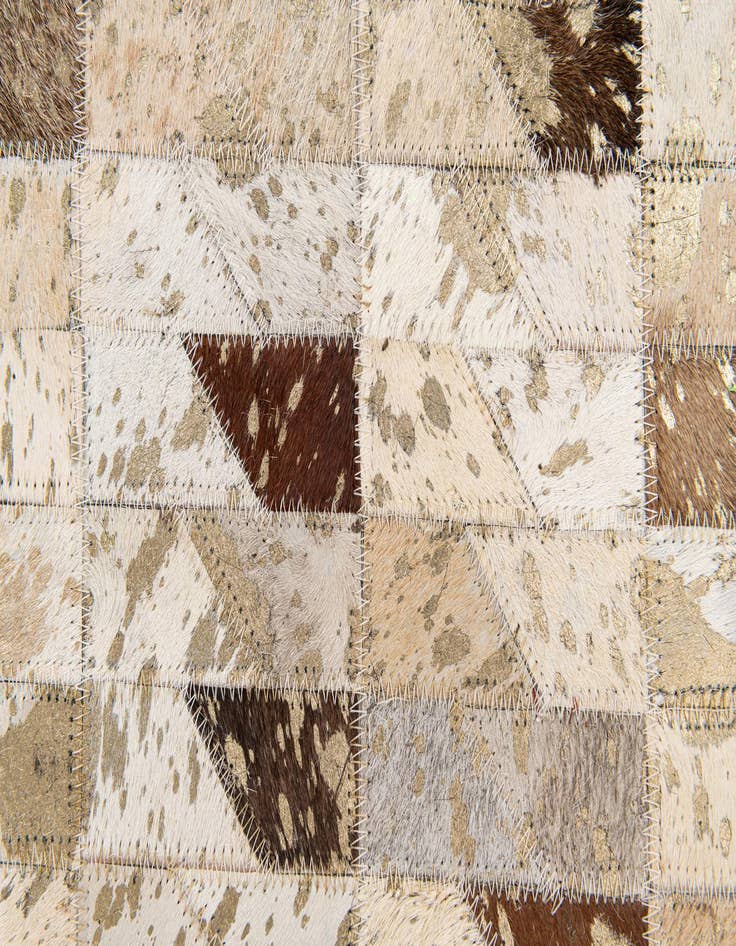 Detail image of  5' 6 x 7' 6 Cowhide Stocks Rug