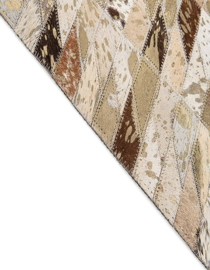 Detail image of  5' 4 x 7' 5 Cowhide Stocks Rug