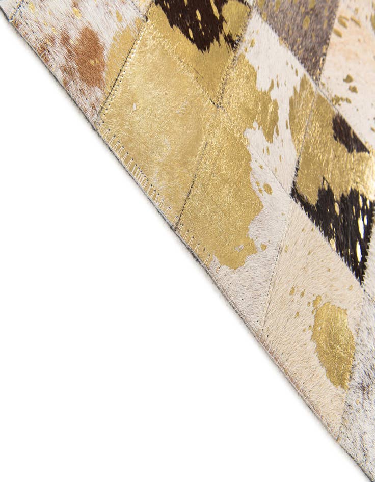 Detail image of  5' x 7' 11 Cowhide Stocks Rug