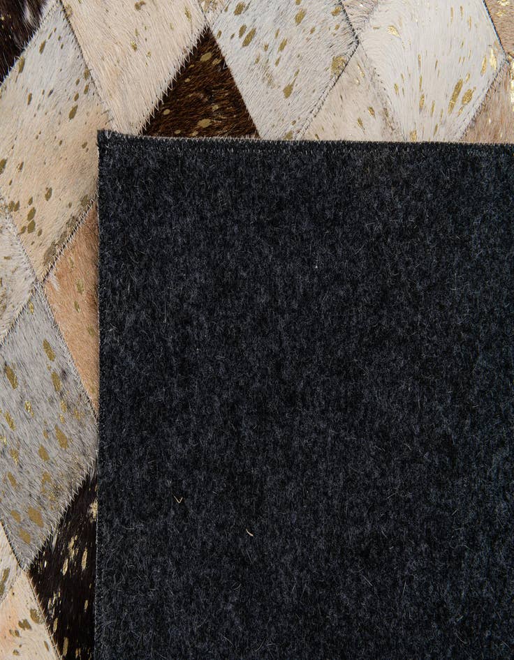Detail image of  5' 1 x 8' Cowhide Stocks Rug