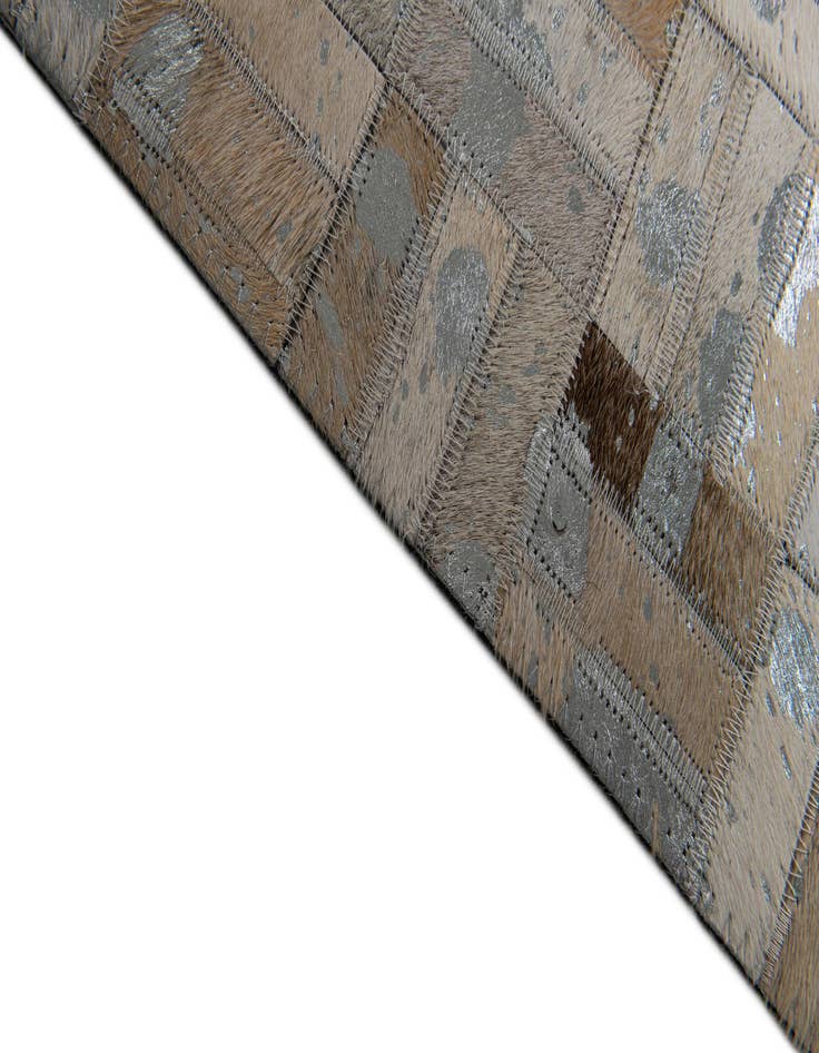 Detail image of  5' x 8' 1 Cowhide Stocks Rug