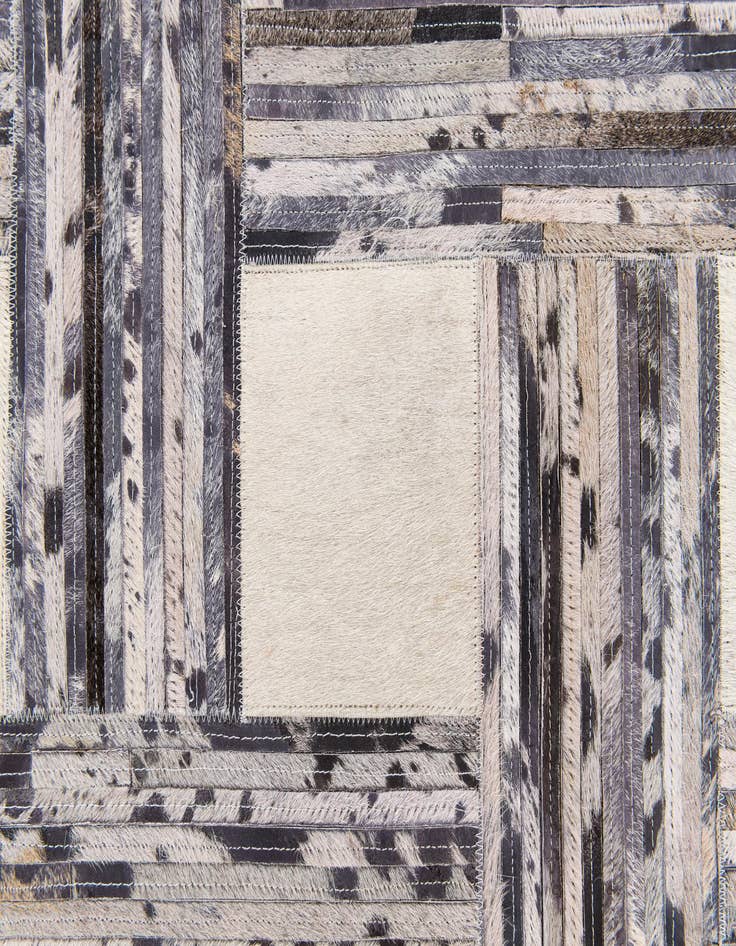 Detail image of  4' 11 x 7' 8 Cowhide Stocks Rug