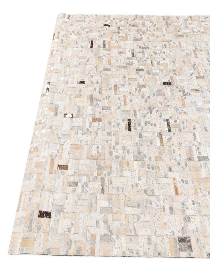 Detail image of  4' 11 x 8' 1 Cowhide Stocks Rug