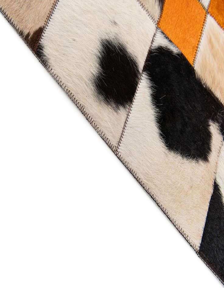 Detail image of  5' 1 x 8' 1 Cowhide Stocks Rug