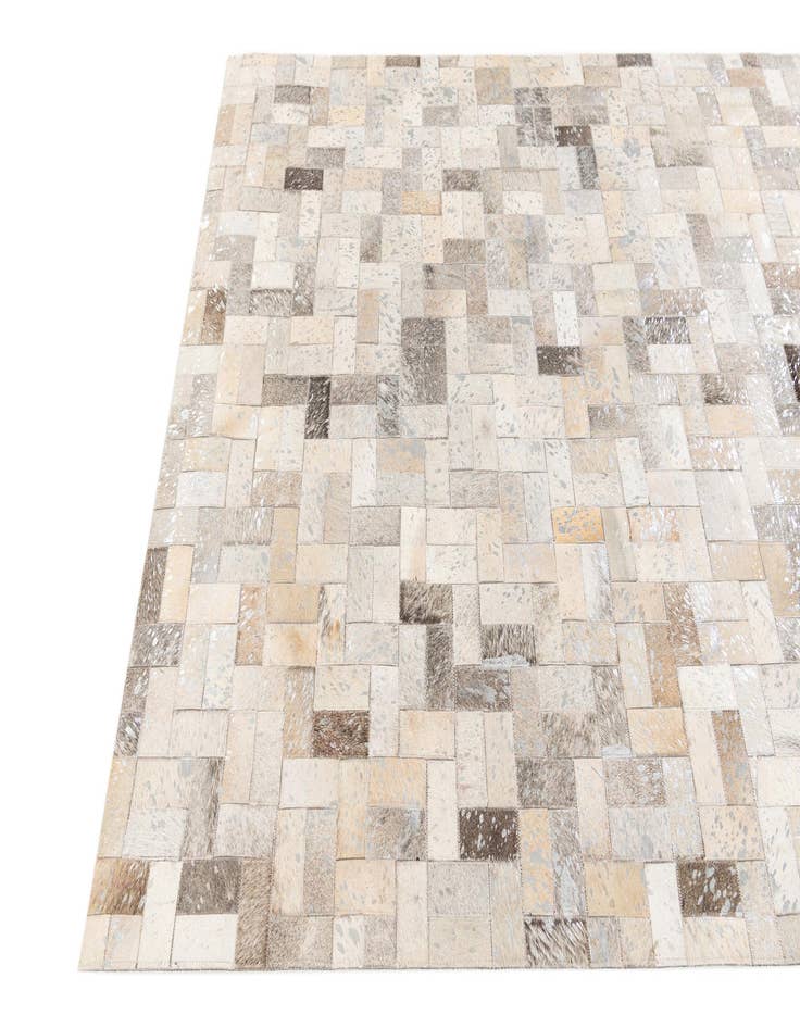 Detail image of  4' 9 x 6' 10 Cowhide Stocks Rug