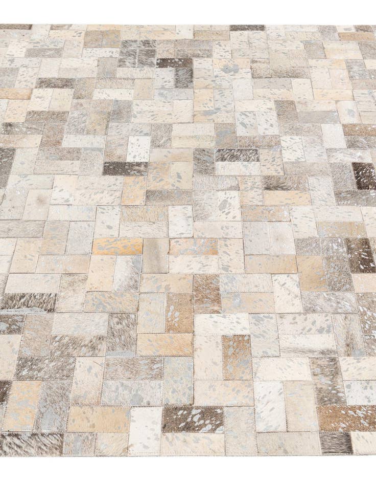 Detail image of  4' 9 x 6' 10 Cowhide Stocks Rug