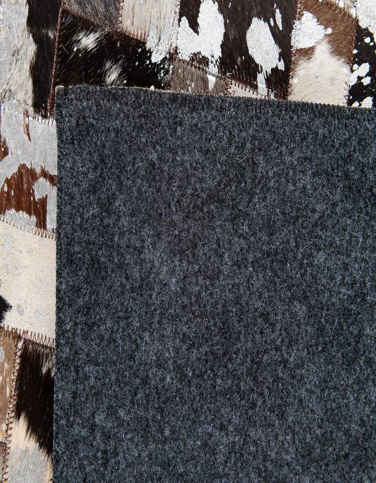 Detail image of  8' 1 x 10' Cowhide Stocks Rug