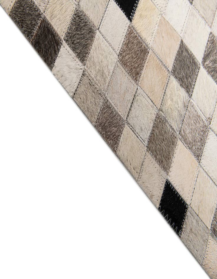 Detail image of  8' x 9' 10 Cowhide Stocks Rug