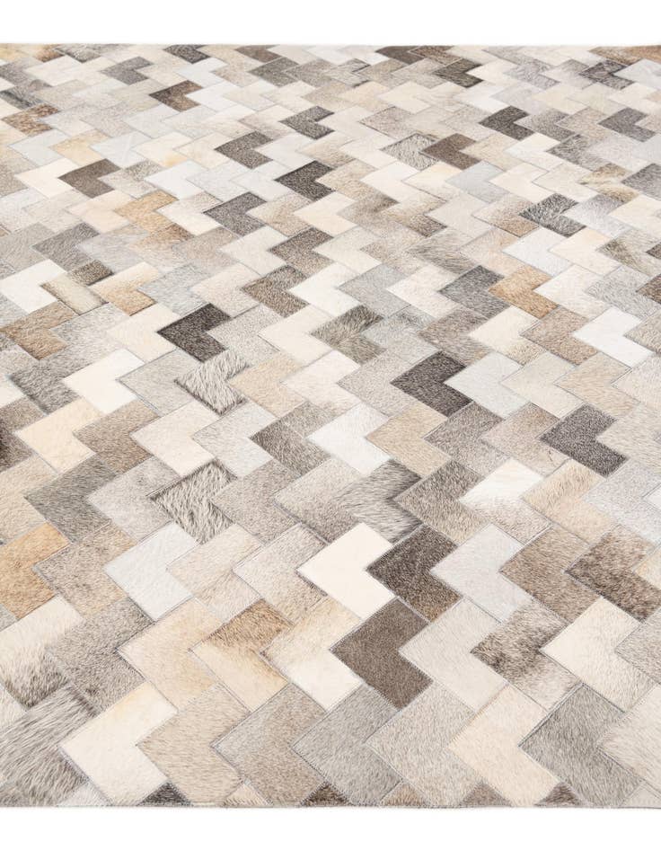 Detail image of  5' 7 x 7' 10 Cowhide Stocks Rug