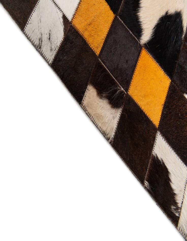 Detail image of  5' x 8' 1 Cowhide Stocks Rug