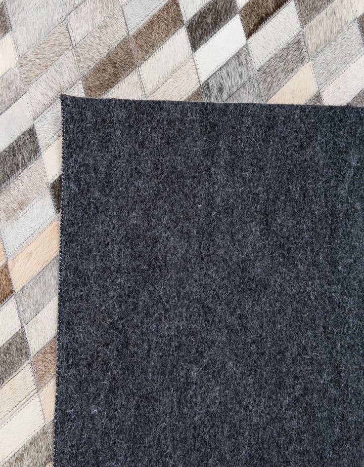 Detail image of  5' x 8' Cowhide Stocks Rug