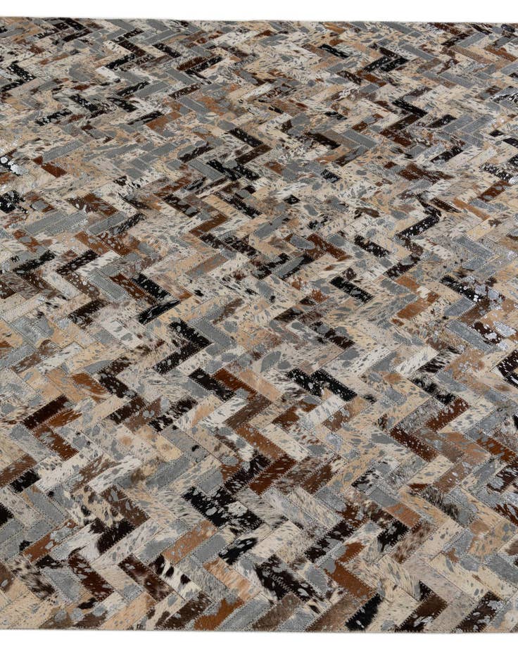Detail image of  4' 10 x 7' 7 Cowhide Stocks Rug