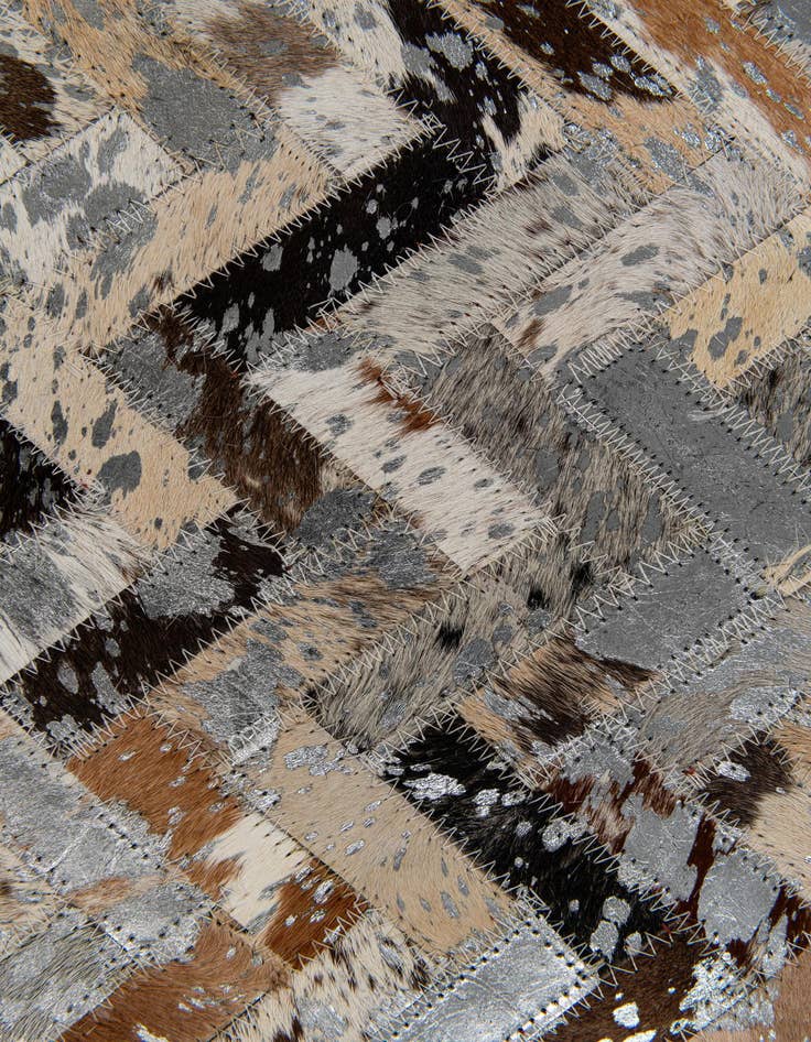 Detail image of  4' 10 x 7' 7 Cowhide Stocks Rug