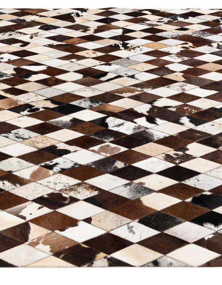 Detail image of  6' 6 x 9' 10 Cowhide Stocks Rug