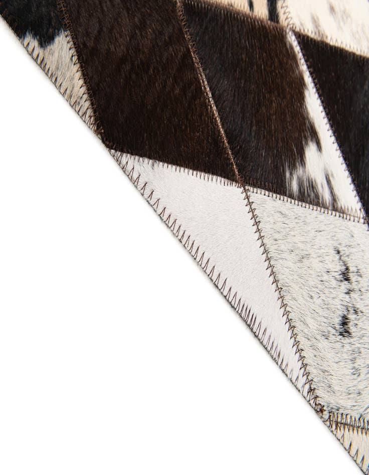 Detail image of  6' 9 x 9' 11 Cowhide Stocks Rug