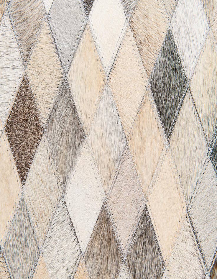 Detail image of  6' 8 x 9' 9 Cowhide Stocks Rug