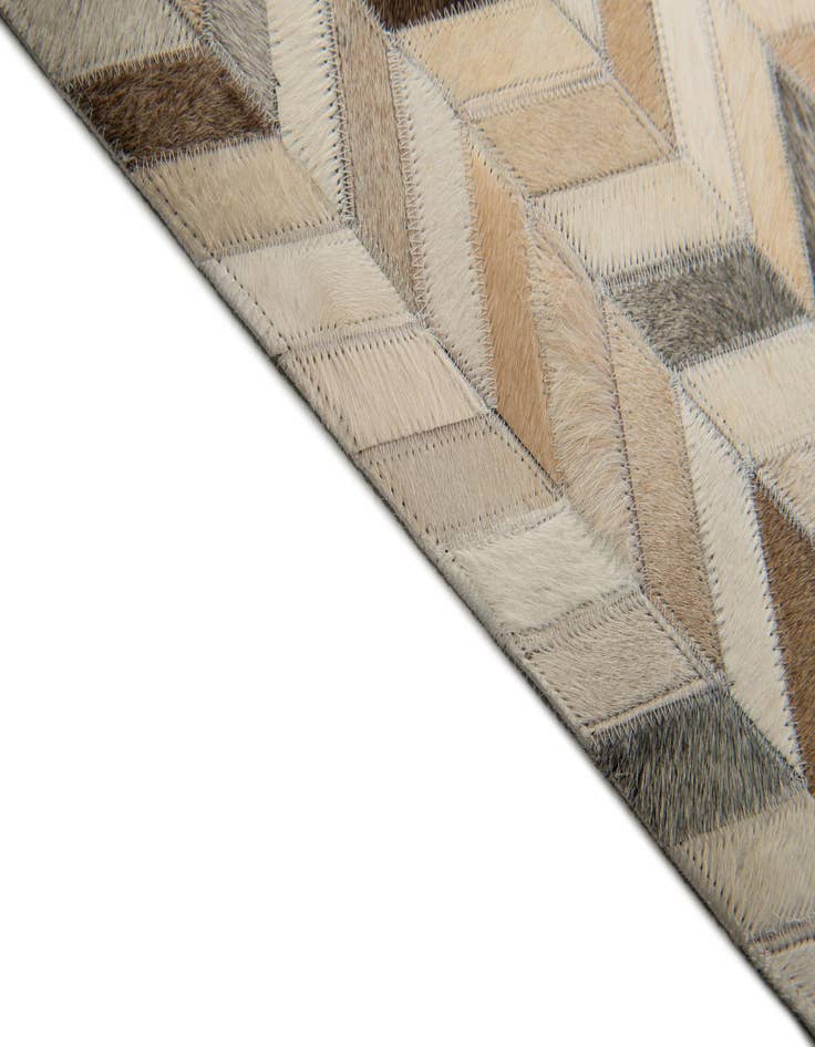 Detail image of  6' 9 x 9' 10 Cowhide Stocks Rug
