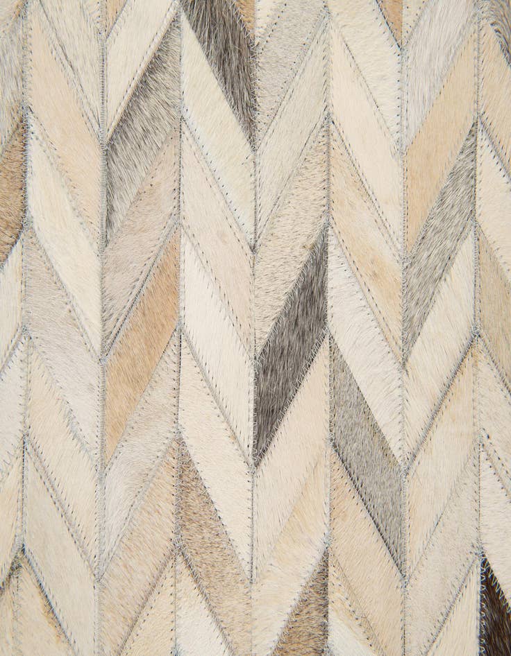 Detail image of  6' 8 x 9' 10 Cowhide Stocks Rug