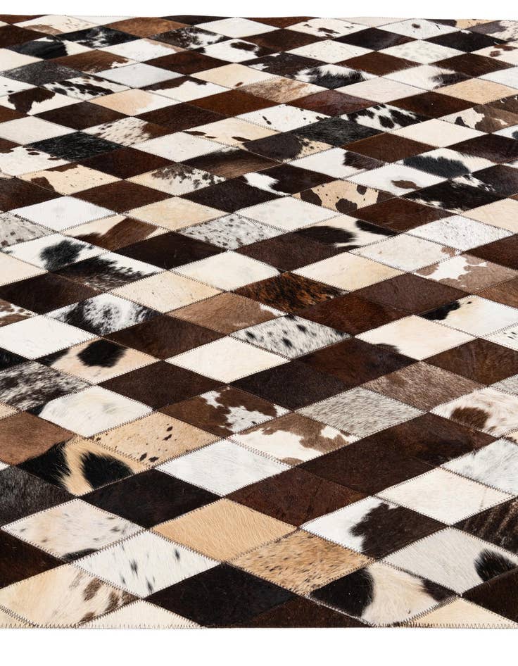 Detail image of  4' 8 x 6' 9 Cowhide Stocks Rug