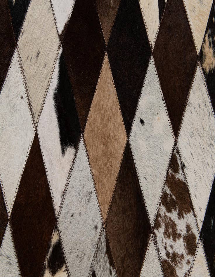 Detail image of  4' 8 x 6' 8 Cowhide Stocks Rug