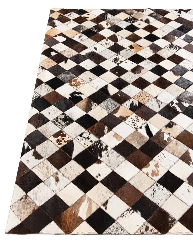 Detail image of  4' 9 x 6' 9 Cowhide Stocks Rug