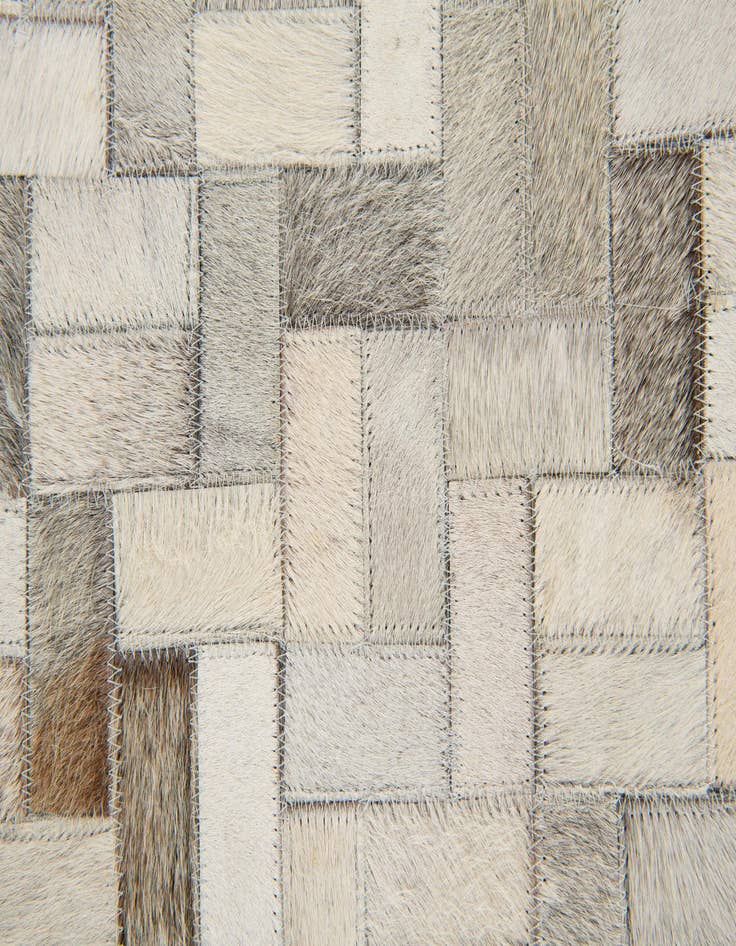 Detail image of  4' 9 x 6' 6 Cowhide Stocks Rug
