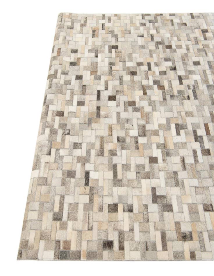 Detail image of  4' 4 x 6' 7 Cowhide Stocks Rug