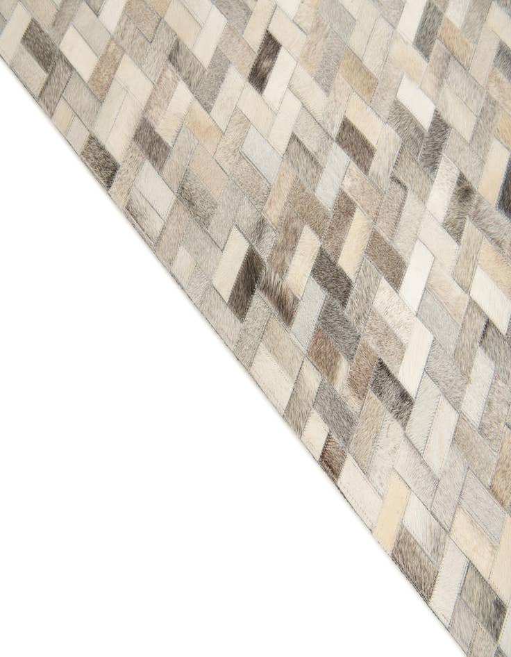 Detail image of  4' 7 x 6' 6 Cowhide Stocks Rug