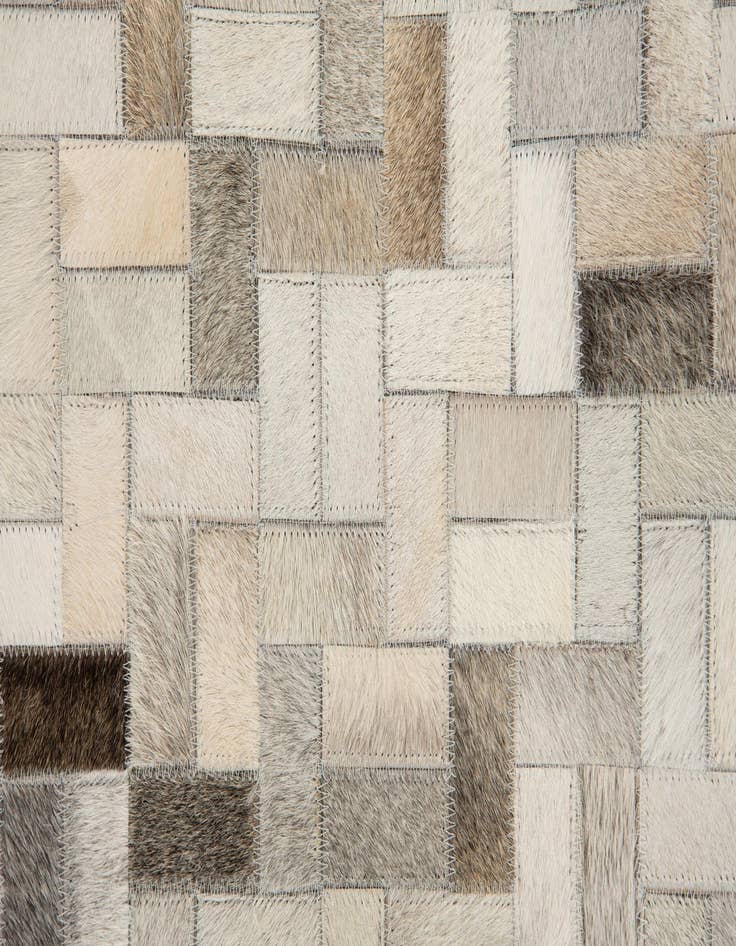 Detail image of  4' 7 x 6' 6 Cowhide Stocks Rug