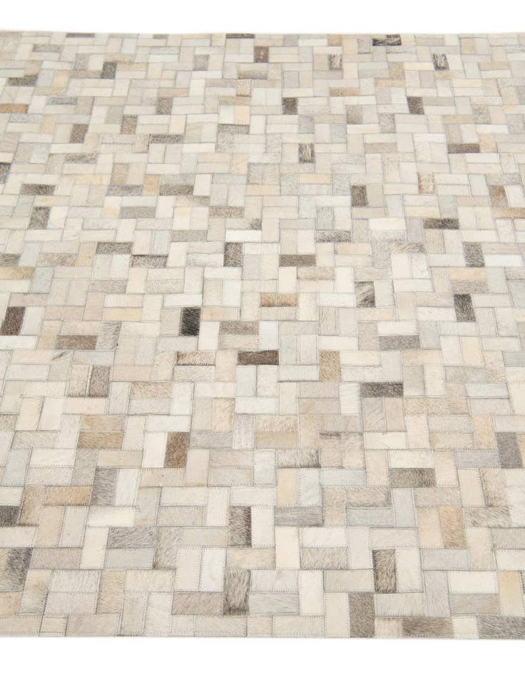 Detail image of  4' 7 x 6' 6 Cowhide Stocks Rug